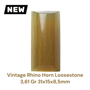 VINTAGE RHINO HORN LOOSESTONE 3,61 Gr 31×15×8,5mm
