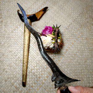 Keris Naga Paksi Siluman Pamor Ngulit Semangka Tirta Tumetes Tangguh Era Majapahit Warangka Branggah Yogyakarta Timoho Nyamel Sangat Langka Bersertifikat
